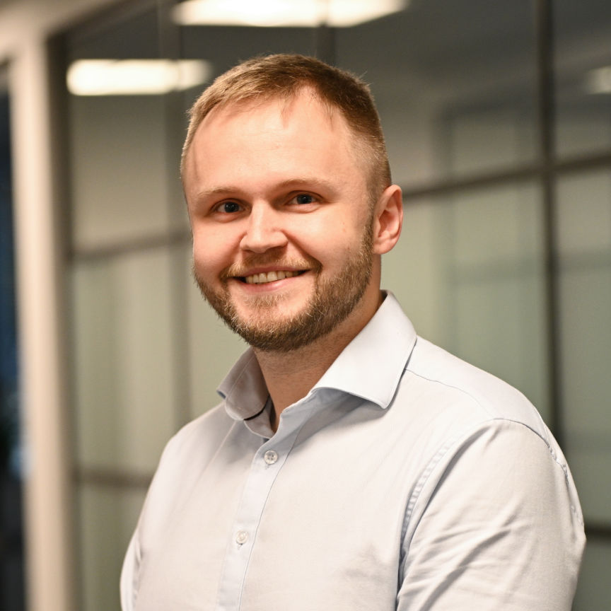 Corporate Headshot men