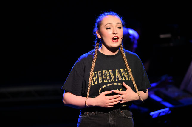 Female concert performer 